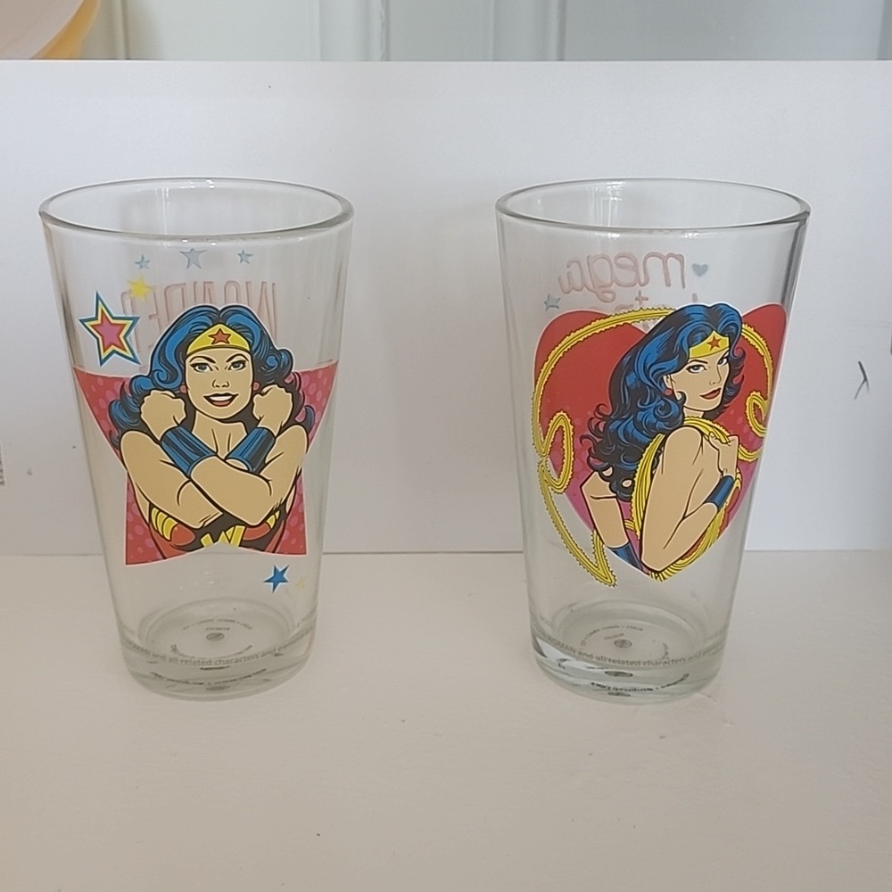 Wonder Woman Glasses